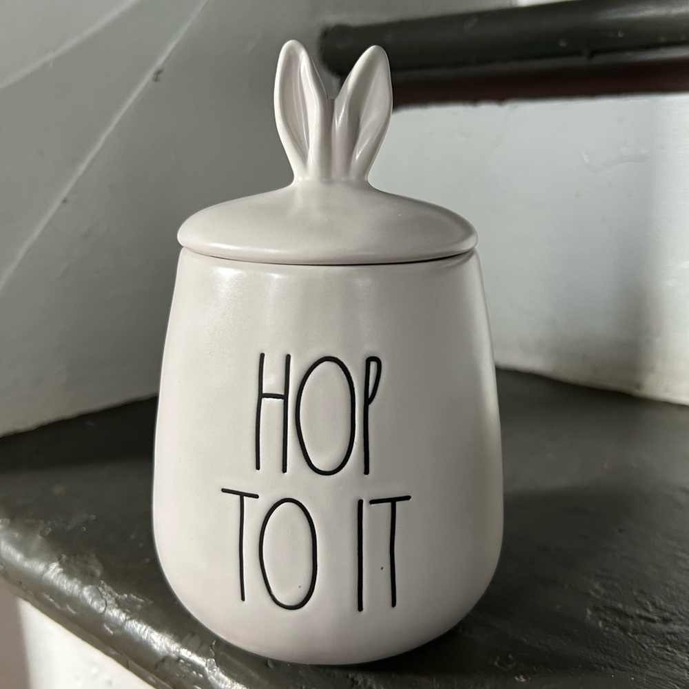 Rae Dunn HOP TO IT Jar